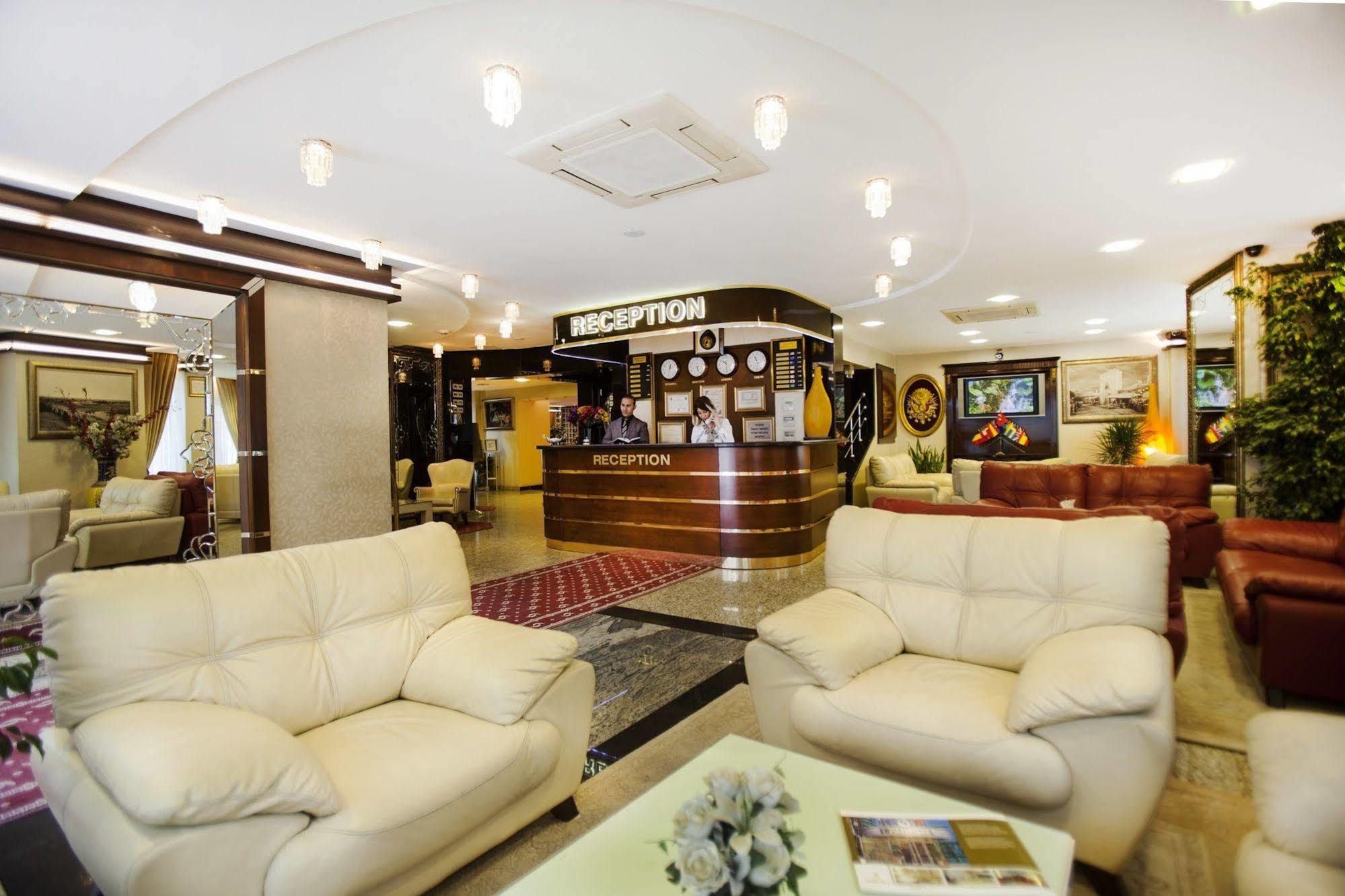 Adana Erten Hotel Eksteriør billede